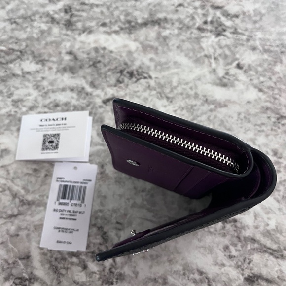 Coach Black Floral Wallet - Picture 3 of 3